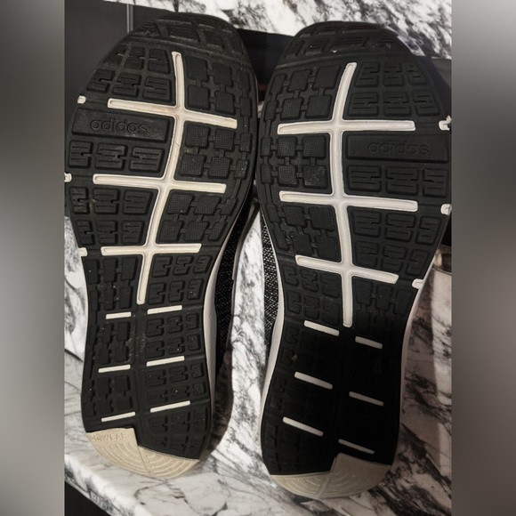 Adidas Black and White Sneakers with Sleek Design - Picture 9 of 10